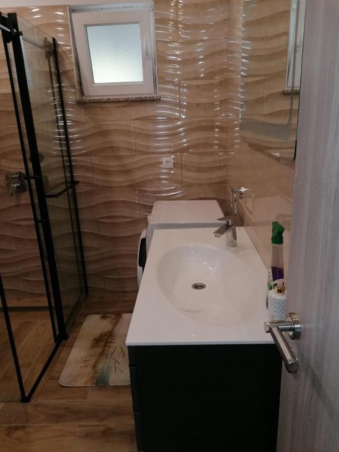 Apartmani Valerija I Joso Bibinje Buitenkant foto